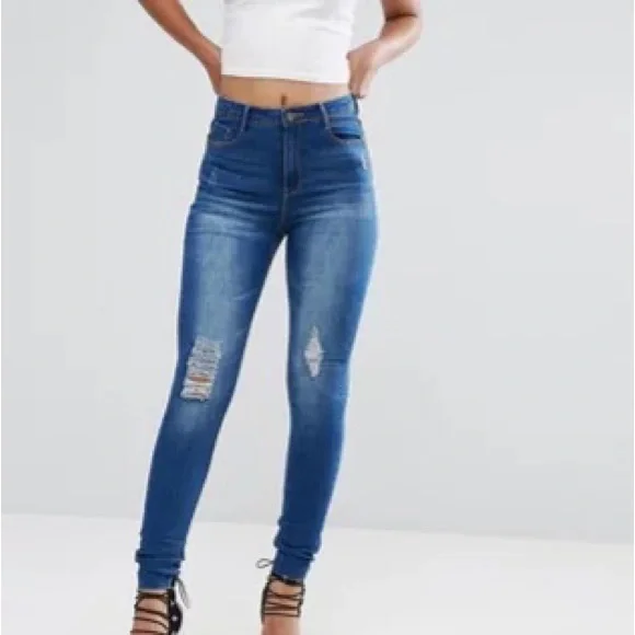 Missguided Blue Knee Rip Baggy Boyfriend Jeans Missguided Jeans